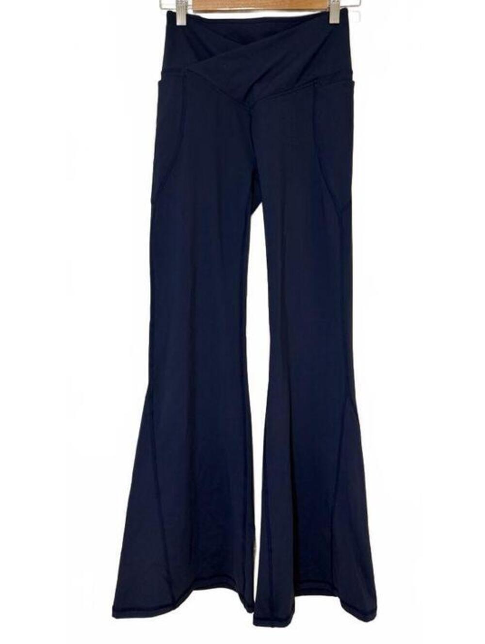 NWT Fabletics PureLuxe Flare Leggings Small Navy High Waist Yoga Pants Pockets